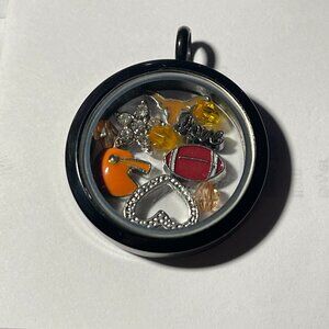 Texas Longhorns NCAA Memory Charm Locket w/ 22 IN chain NEW